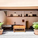 3 Bedroom Amazing In Dom wakacyjny *