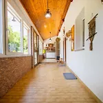 3 Bedroom Amazing In *