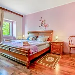 3 Bedroom Amazing In Dom wakacyjny Štanjel