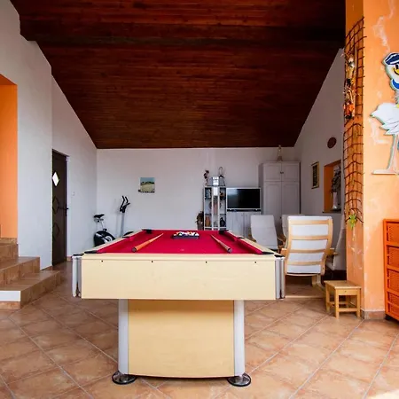 Amazing In With Kitchen Vikendica