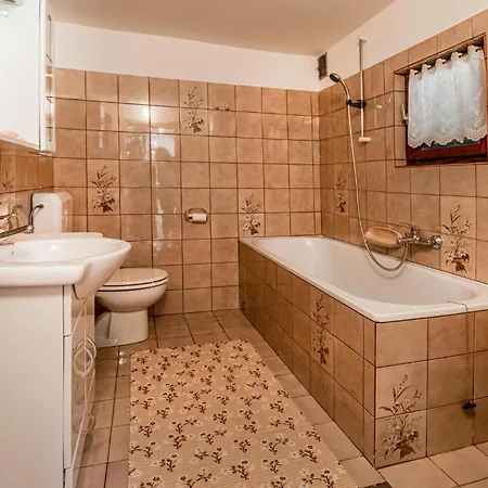 Vikendica Amazing In With Kitchen *