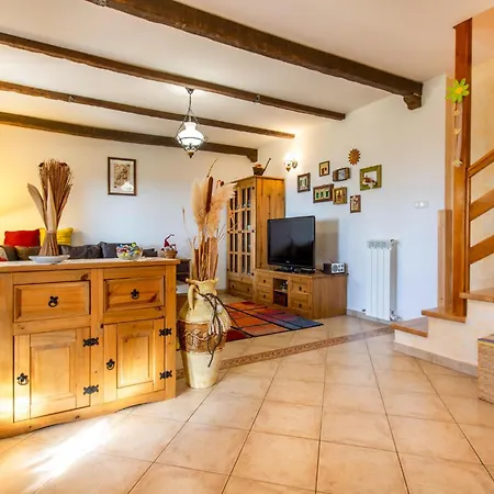 Amazing In With Kitchen 度假居