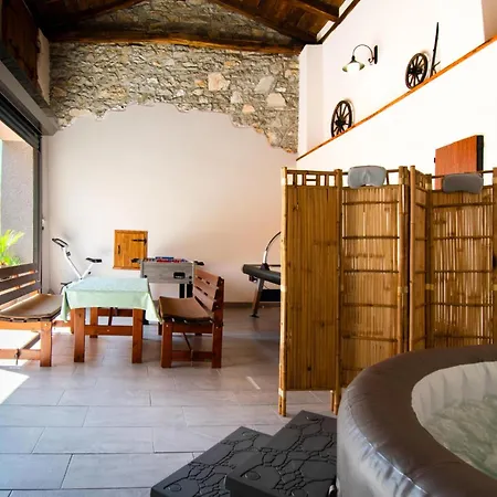 3 Bedroom Amazing In Štanjel
