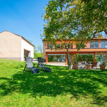 Dom wakacyjny 3 Bedroom Amazing In