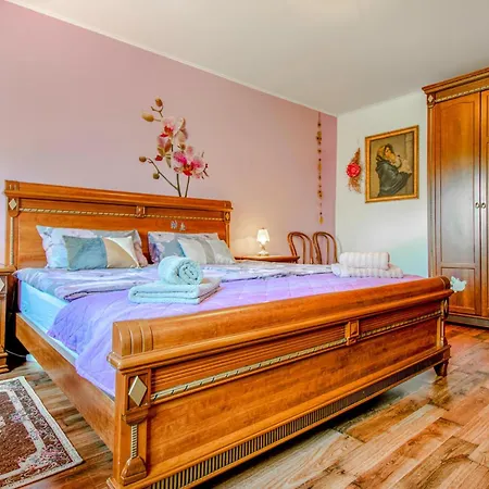 Casa vacanze 3 Bedroom Amazing In Štanjel