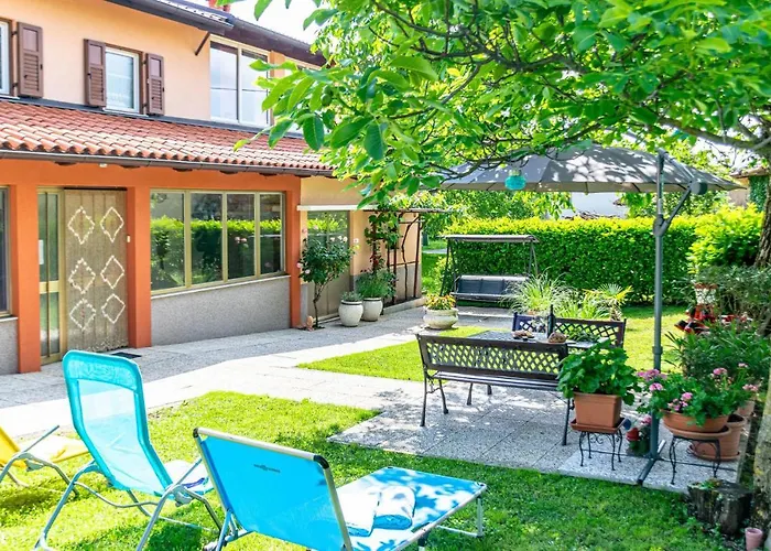 Amazing In With Kitchen