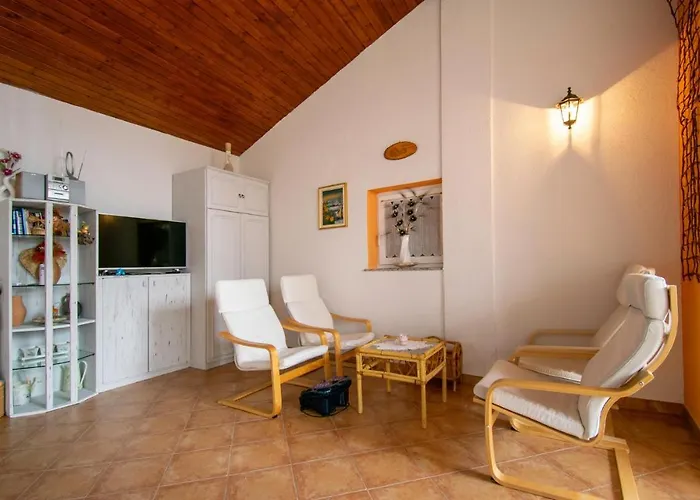 Amazing In With Kitchen * Štanjel