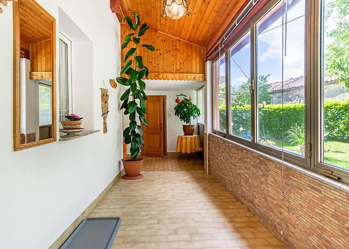 Amazing In With Kitchen *