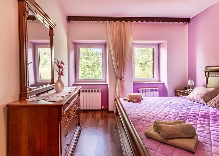 Amazing In With Kitchen بيت للعطل Štanjel