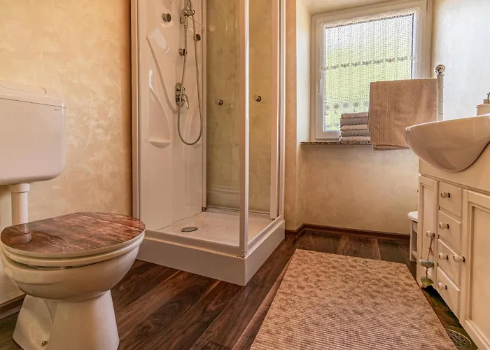 Amazing In With Kitchen Štanjel