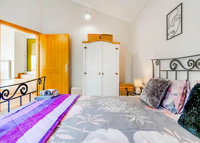 Amazing In With Kitchen بيت للعطل *